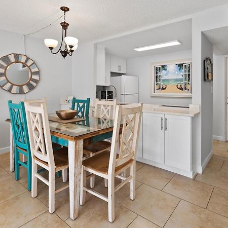Chateau By The Sea Cocoa Beach Exteriör bild