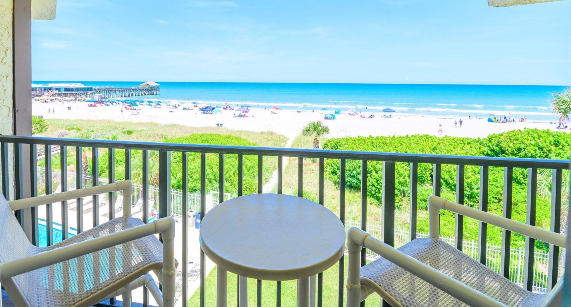 Chateau By The Sea Cocoa Beach Exteriör bild